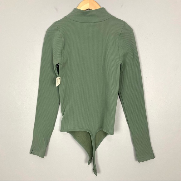 Intimately Free People XYZ Turtleneck Bodysuit Top Women’s Size XL Ribbed Green - Picture 7 of 8